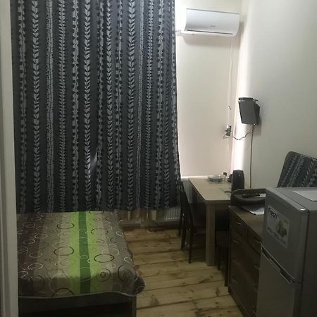 Guesthouse Nati-Natia Tbilisi Bagian luar foto