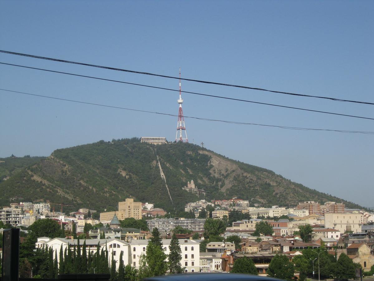 Guesthouse Nati-Natia Tbilisi Bagian luar foto